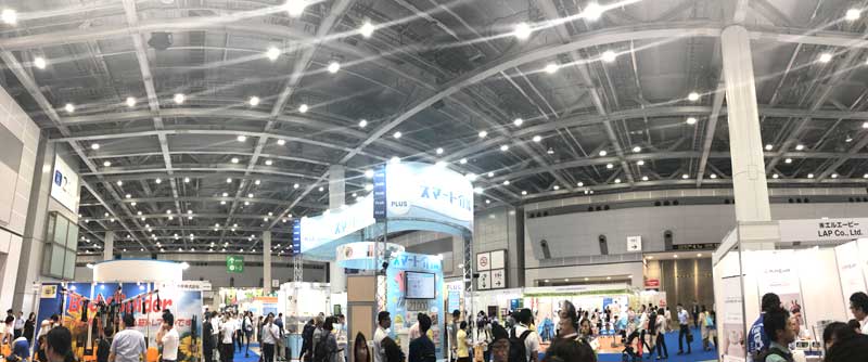 国際福祉機器展会場内